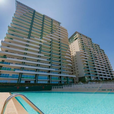 Luxury Apt W/ Side Seaviews And Pool, Top Location Sliema Kültér fotó